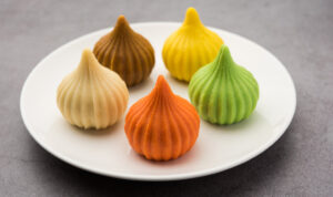 Prabhuji-Kaju-Modak