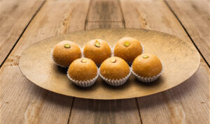 Prabhuji-Besan-Laddu